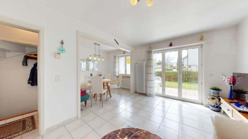 Maison familiale dans un endroit calme et central à Reinach BL (3)