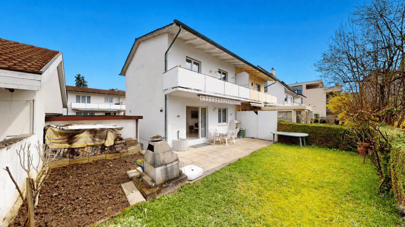 Maison familiale dans un endroit calme et central à Reinach BL (1)
