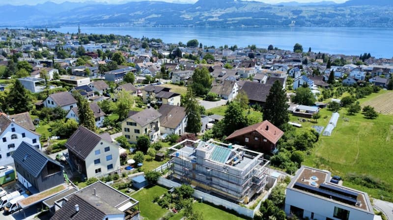 Pépite de nouvelle construction à Stäfa : deux unités d'habitation, jardin, terrasses sur le toit et vue sur le lac (3)