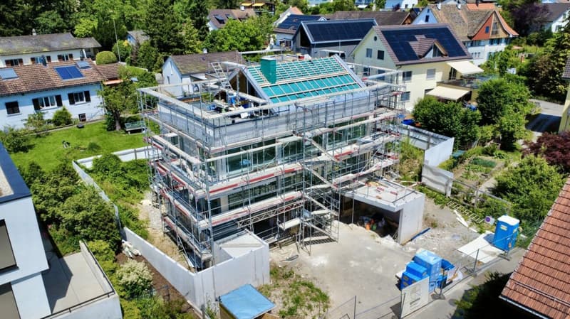 Exklusive 4.5 Zimmer Gartenwohnung mit Seesicht an bester Lage in Stäfa (7)