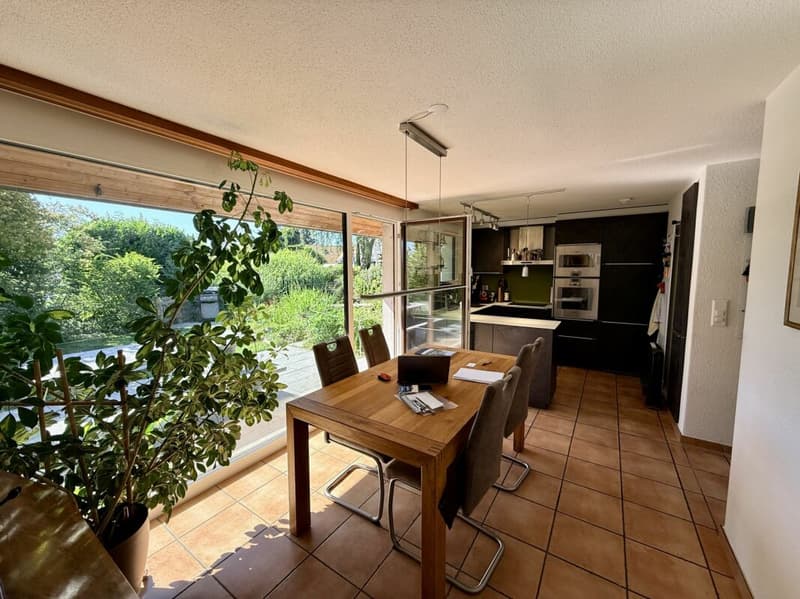 Detached single-family house with geothermal heating, Gaggenau kitchen, and garden paradise (7)