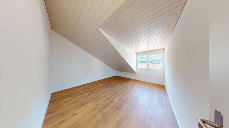 First-time occupancy! Exclusive 3.5-room maisonette apartment with large gallery & view (10)