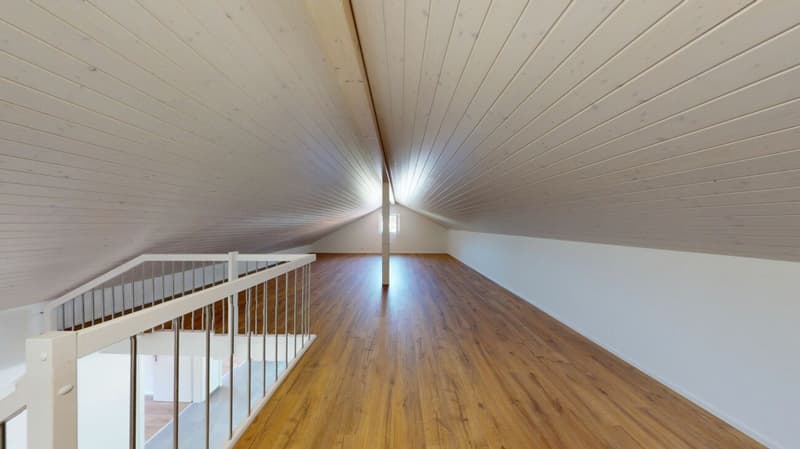 First-time occupancy! Exclusive 3.5-room maisonette apartment with large gallery & view (13)