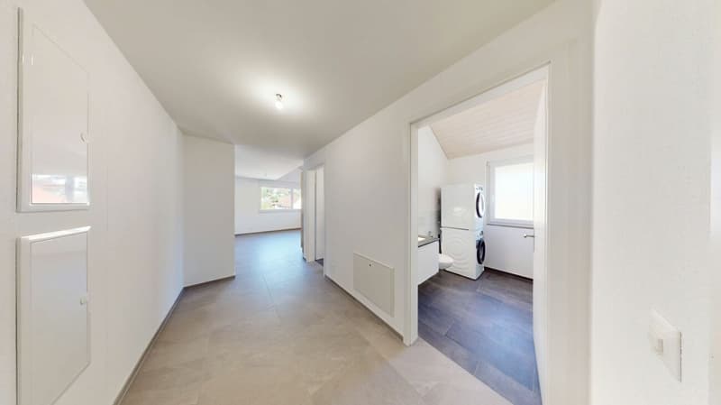 First-time occupancy! Exclusive 3.5-room maisonette apartment with large gallery & view (11)