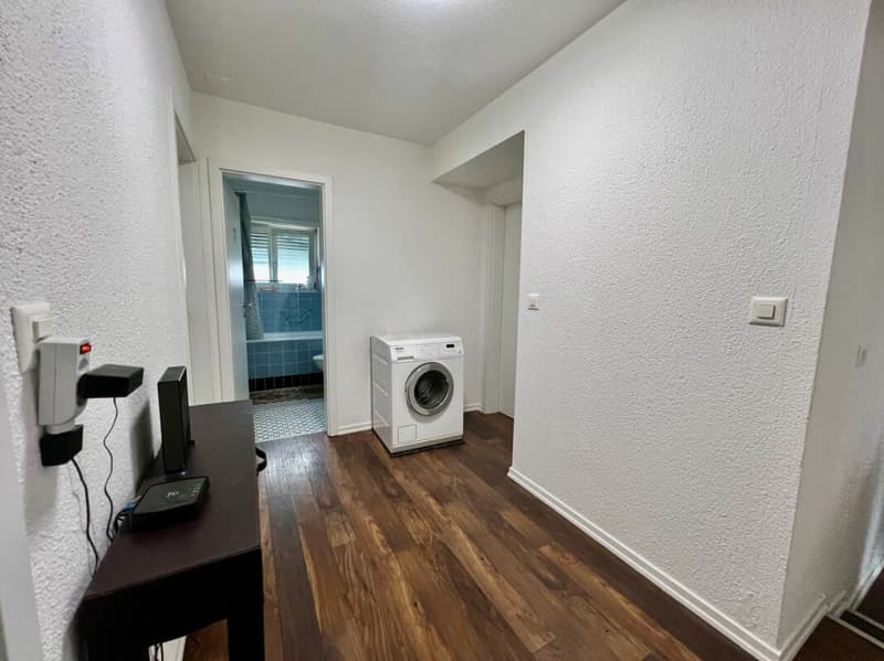 Fully rented multi-family house with three large apartments (5)