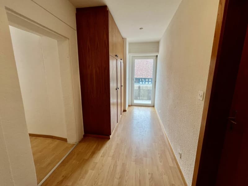 Fully rented multi-family house with three large apartments (9)
