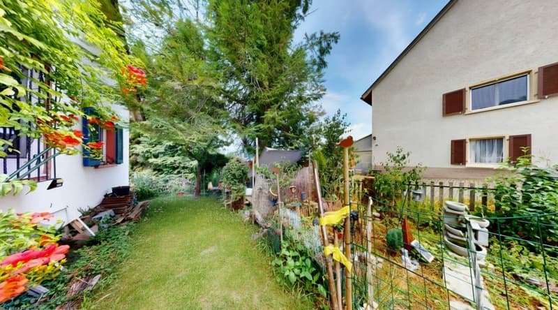 Un giardino da innamorarsi! Casa unifamiliare indipendente con molto potenziale (7)