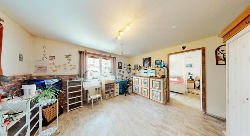 A garden to fall in love with! Detached single-family house with great potential (16)