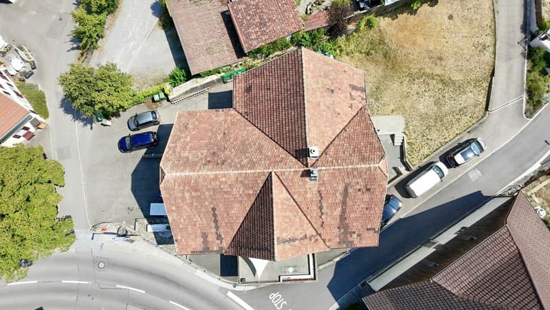 Renditeobjekt mit 20 Zimmern und historischem Charme in Bünzen! (13)