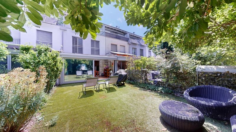 Maison de rangée de 5,5 pièces avec jardin d'hiver, terrasse et jardin bien entretenu dans le Reinacherhof (1)