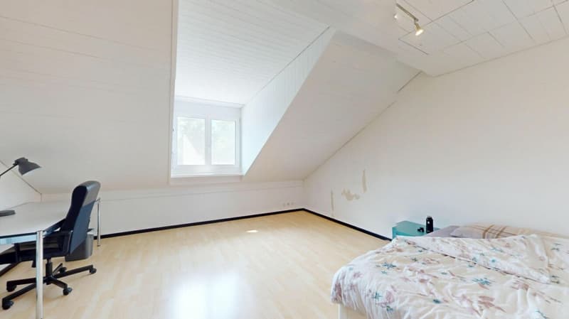 Maison familiale en rangée de 6,5 pièces située au calme avec beaucoup d'espace (7)