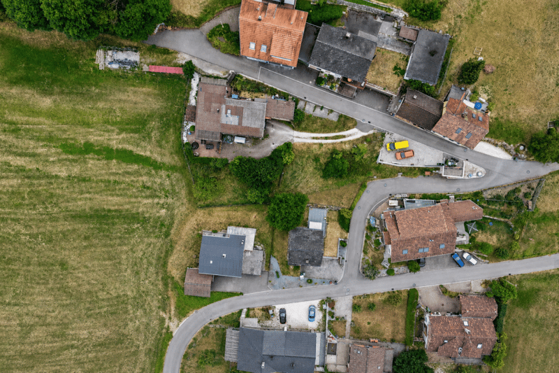 Building land with new construction project for four small houses in a sunny woodland location (6)