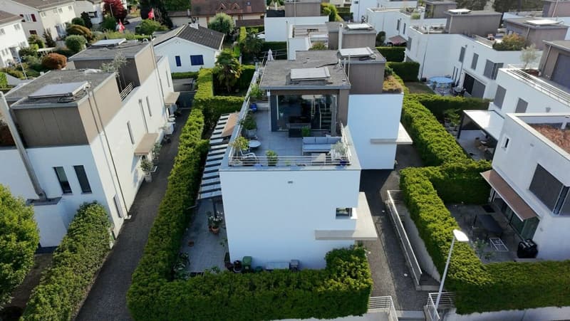 Sun from morning to evening! Your new home with attic terrace (3)
