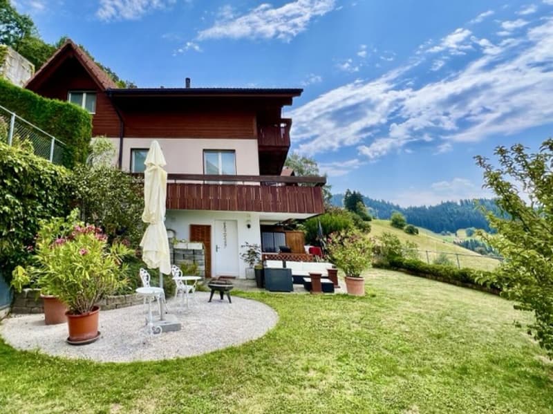 Doppeleinfamilienhaus mit separatem Studio (1)