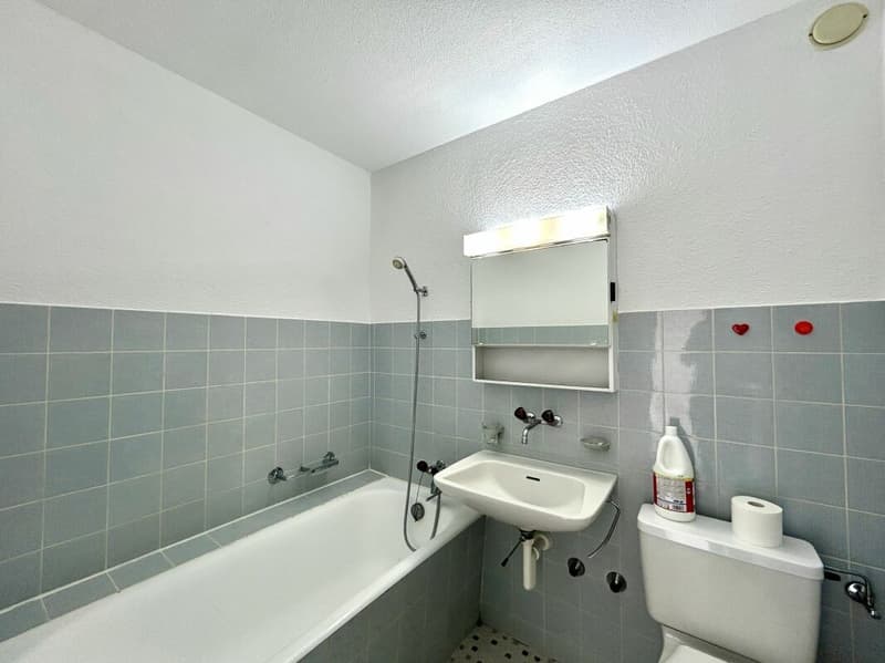 5.5-Zimmer-Wohnung mit Potenzial zur individuellen Gestaltung in Rüfenacht! (8)