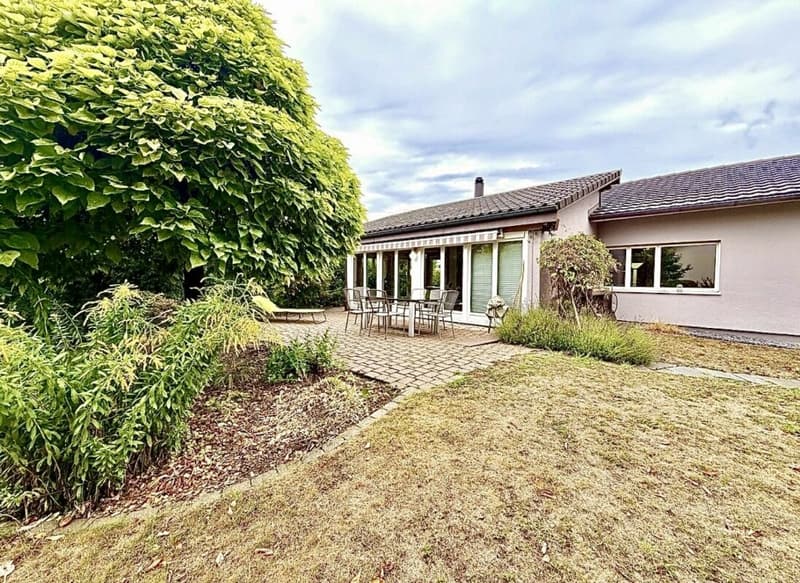 Attraktives Einfamilienhaus mit gepflegtem Garten! (10)