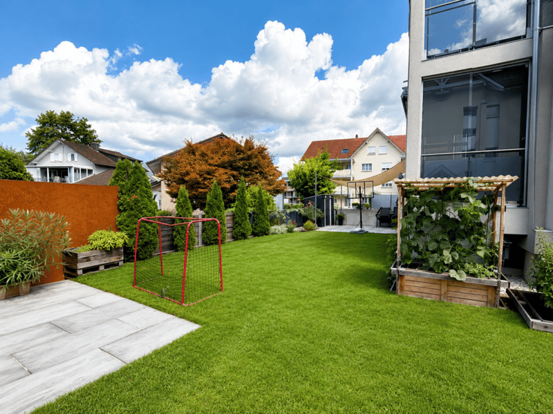Moderne 4.5 Zimmer Gartenwohnung an zentraler Lage in Widnau (2)