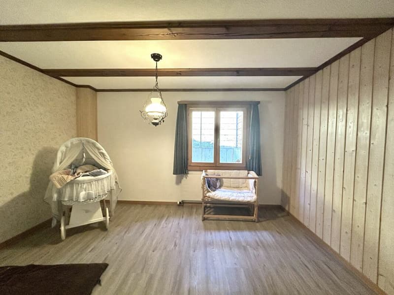 Modernisiertes Einfamilienhaus mit hochwertigem Neubau-Anbau in Thörigen! (7)