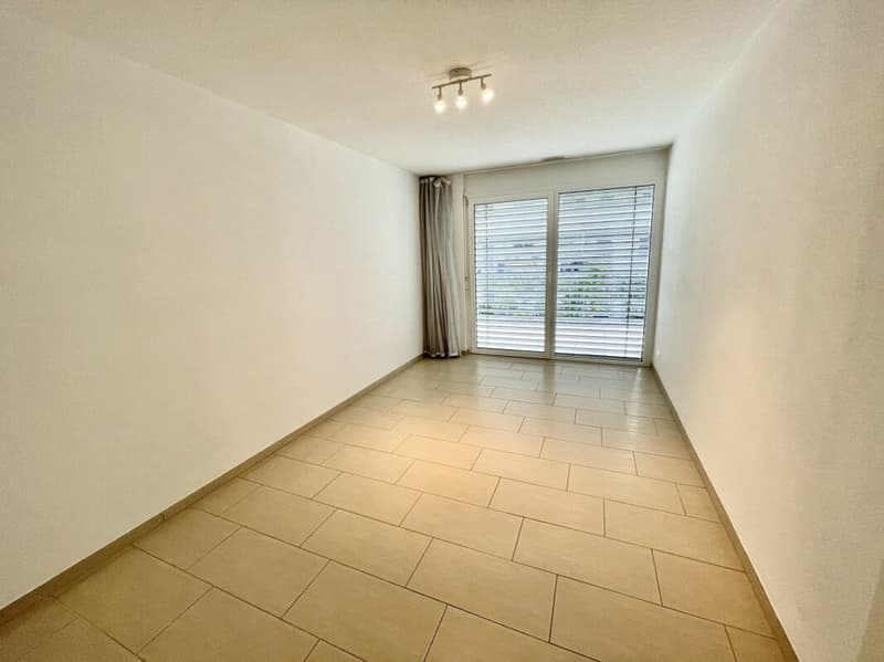 Moderne 4.5 Zimmer Wohnung mit Terrasse & Lift in Luterbach (12)