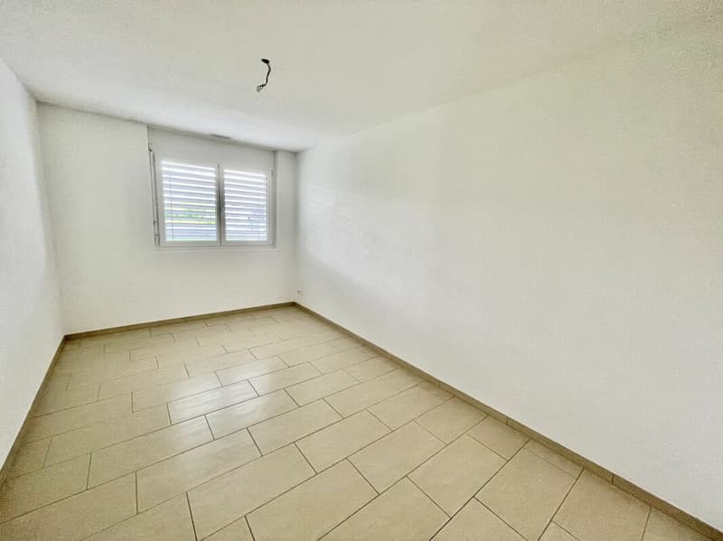 Moderne 4.5 Zimmer Wohnung mit Terrasse & Lift in Luterbach (10)