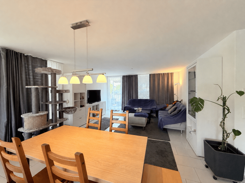 Grosszügige 4.5 Zimmer Wohnung in Aarwangen (5)