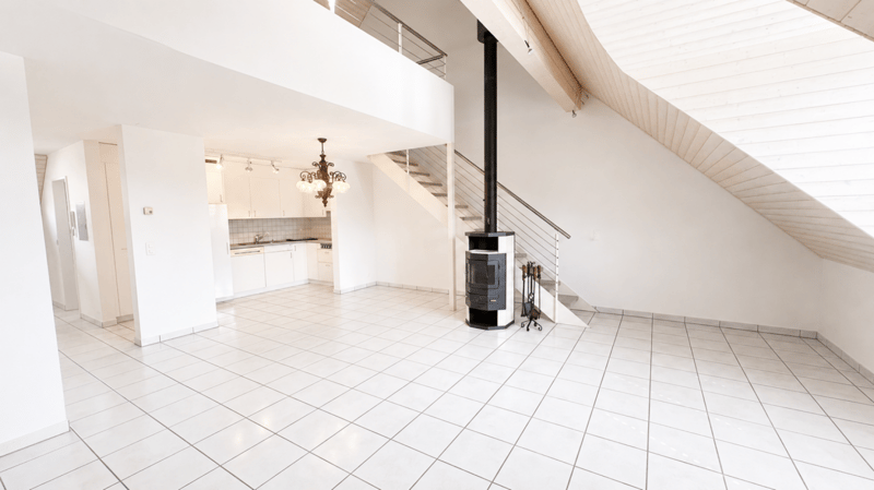 Charmante 2.5-Zimmer-Maisonette an ruhiger Lage (4)