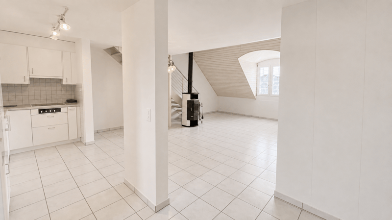 Charmante 2.5-Zimmer-Maisonette an ruhiger Lage (3)