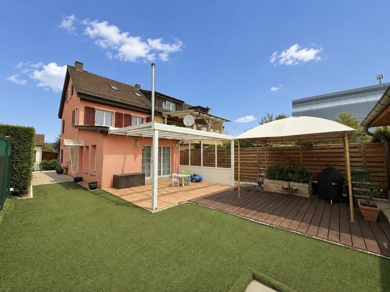 Ihr neues Familienzuhause mit Garten in Schlieren (1)