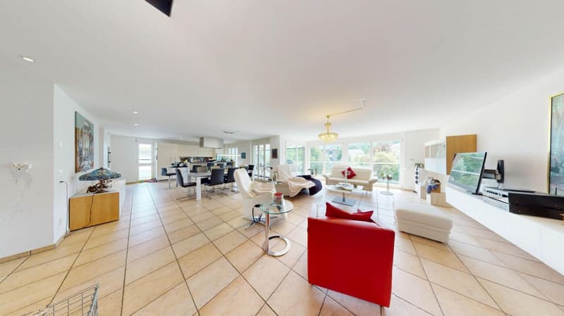 170m2 Exklusives Wohngefühl auf zwei Ebenen mit qualitativ hohem Ausbaustandart (2)