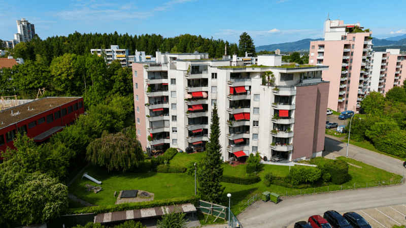 3.5-Zimmer-Wohnung mit grosszügigem Wohnkomfort in Emmen (15)