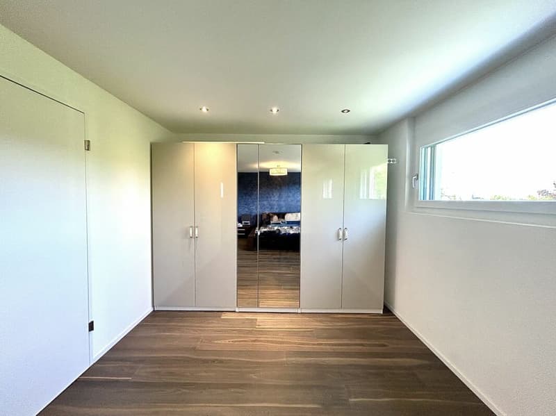 Hochwertiges Wohnen mit Whirlpool in moderner 6.5-Zimmer-Wohnung in Gümmenen! (8)