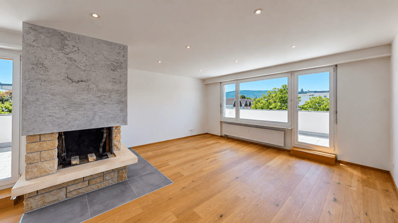 Modernisierte Attikawohnung mit traumhafter 360°-Terrasse (5)