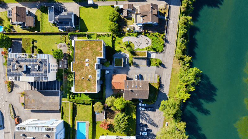 Wohnjuwel an der Reuss - mit 200 m² Gartenglück (14)