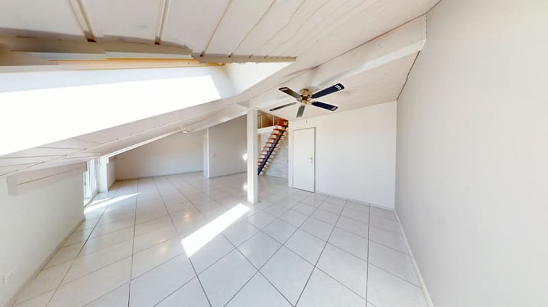 Grosszügige & gepflegte 3.5 Zimmer Maisonette mit Balkon (4)