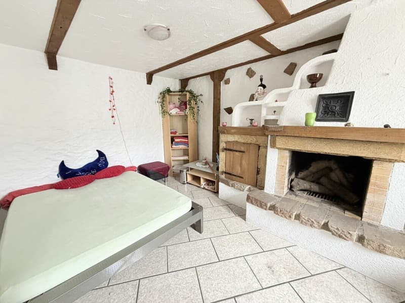 Mehrfamilienhaus mit vielseitigem Entwicklungspotenzial (8)
