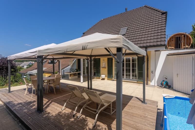 Exklusives Landhaus mit Pool & idyllischem Garten in Pfungen (3)