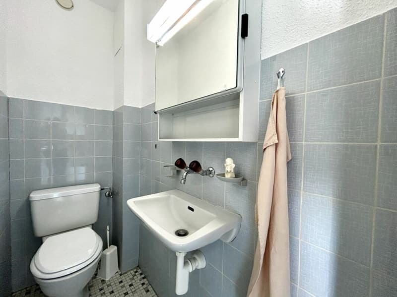 5.5-Zimmer-Wohnung mit Potenzial zur individuellen Gestaltung in Rüfenacht! (9)