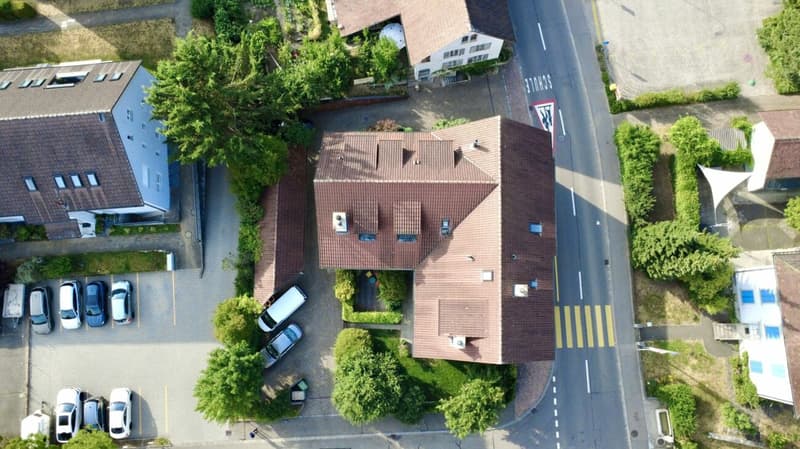4.5 Zimmer-Wohnung komplett kernsaniert in Birr! (12)
