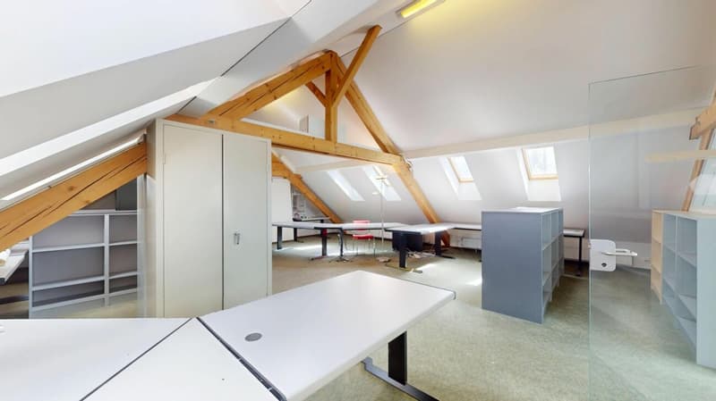 Attraktives Büro im 2. Obergeschoss an zentraler Lage in Augst (3)