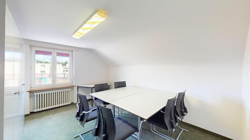 Attraktives Büro im 2. Obergeschoss an zentraler Lage in Augst (5)