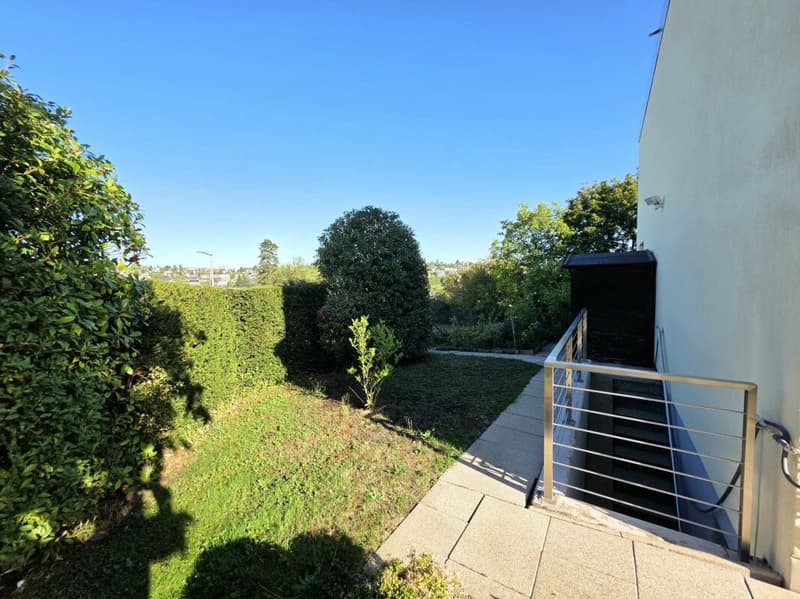 Ihr neues Familienglück, grosszügiges 5.5 Zimmer Eckhaus mit privatem Garten! (9)
