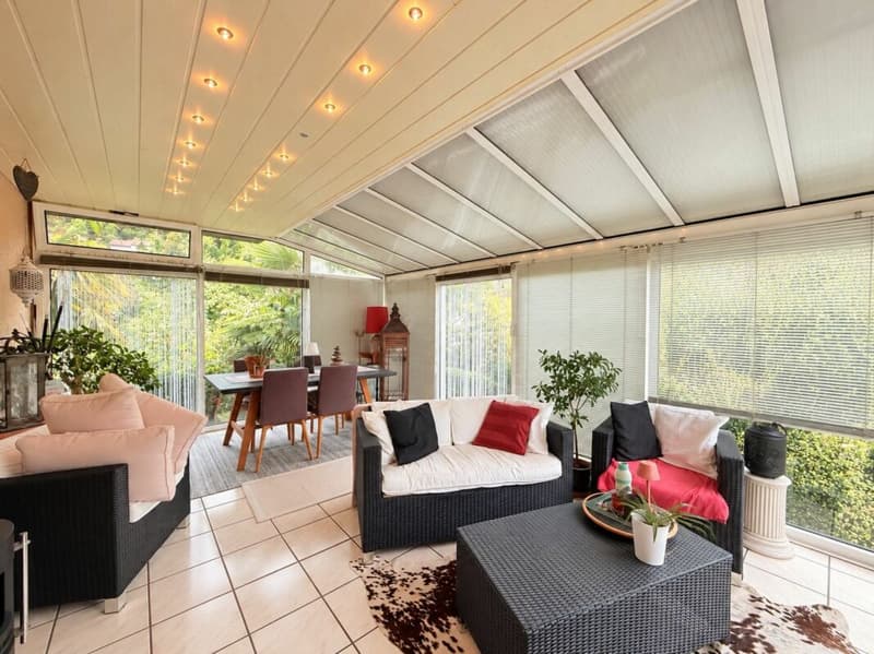 Ein Zuhause mit Charme und wunderschönem Garten in Duggingen (5)
