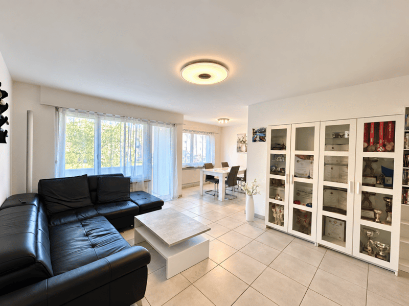 Familienfreundliche 4.5-Zimmer-Eigentumswohnung! (2)