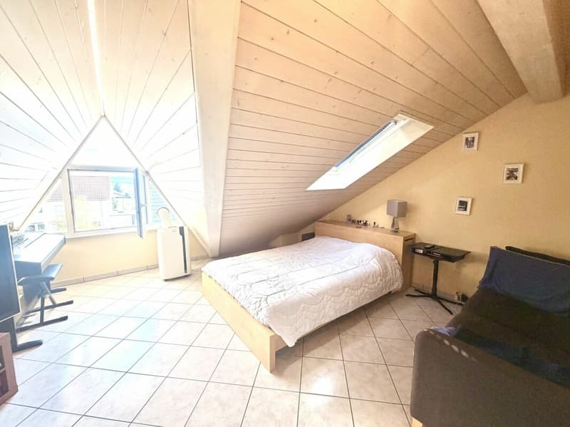 Grosszügiges 7.5-Zimmer Doppel-Einfamilienhaus in Bellach! (6)