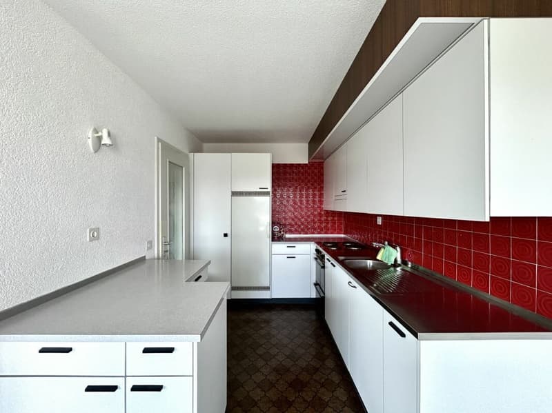 5.5-Zimmer-Wohnung in Rüfenacht mit Potenzial zur individuellen Gestaltung! (3)