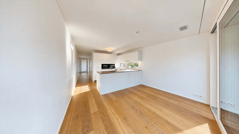 Wohnen mit Weitblick! 4.5 Zimmer Eckhaus mit Garten und Innenhof (5)