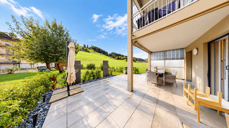3.5 Zimmer Gartenwohnung mit sonnigem Sitzplatz und Blick ins Grüne (12)