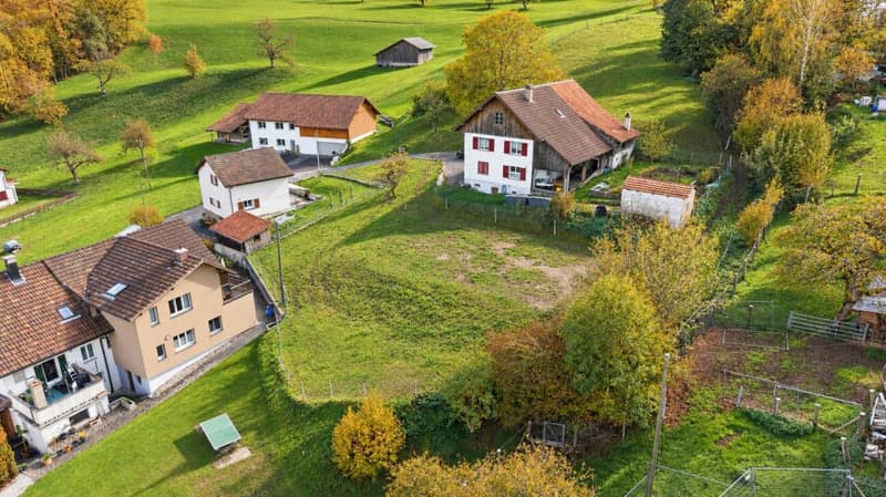 Sonniges Bauland mit Weitsicht - 840 m² an erhöhter Lage in Matzendorf (1)