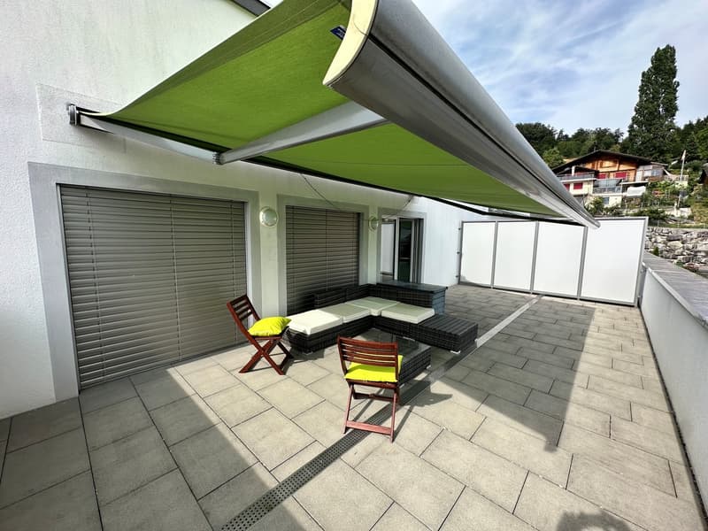 Appartement attique spacieux 2.5 pièces dans un environnement verdoyant (5)
