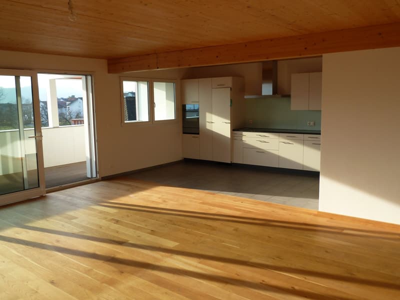 Appartamento luminoso 4.5 locali con balcone e garage a Hitzkirch (10)